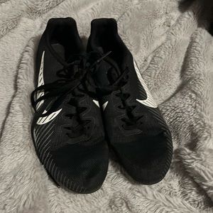 Women’s running spikes